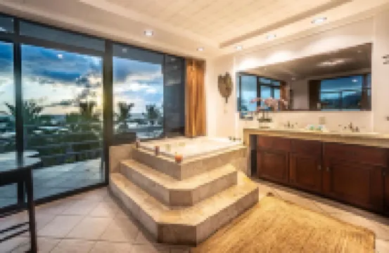 Paradise Jaco Beach Front