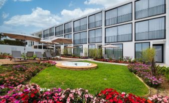 Mónaco Suites & Garden