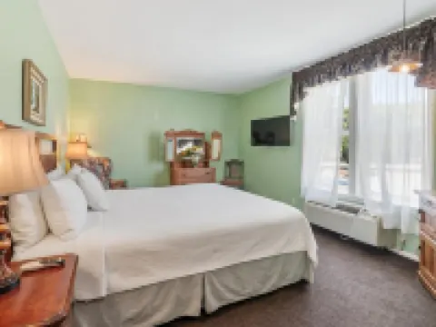 朱利安旅館 朱利安酒店