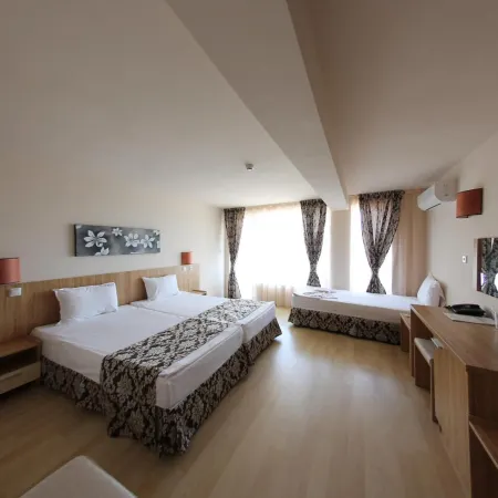 Karlovo Hotel