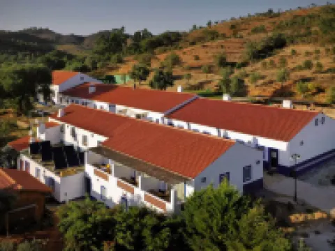 Quinta do Chocalhinho Agroturismo & Spa Hotels in Odemira