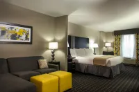 Holiday Inn Express & Suites Madison Central Hotels in Fitchburg