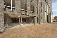 Van der Valk Hotel Nijmegen-Lent - parking