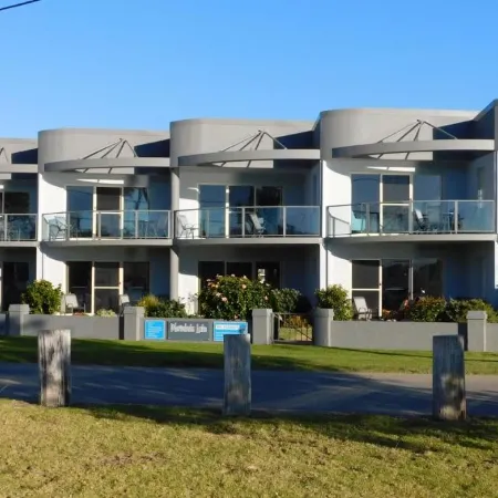Merimbula Lake Apartments