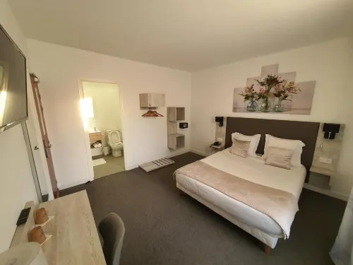 Hôtel l'Alsace Các khách sạn ở Vinassan
