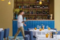 Malibu Foz Hotel - la Maison Younan - 5-Star
