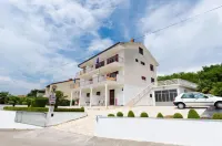 Apartments Rozaria - 3-Star