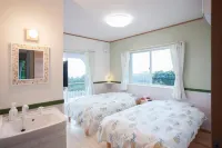 Yakushima Pension Luana House Hotels in Yakushima