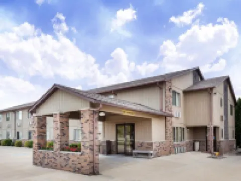 Super 8 by Wyndham Anamosa IA Hotels in Anamosa