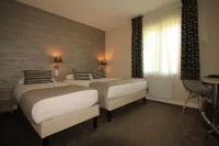 Logis Hôtel Lodge la Valette Các khách sạn ở Erce-pres-Liffre