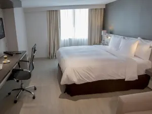 Sol de Oro Hotel & Suites