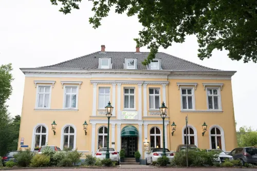 Heerens Hotel Hotels in Hinte