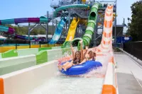 Sea World Resort - Beach