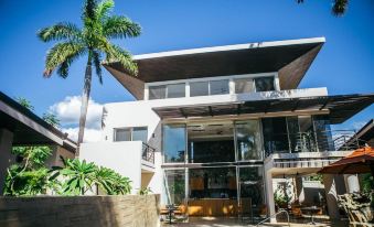 Mother Earth Luxury Boutique Hotel, Restaurant & Spa