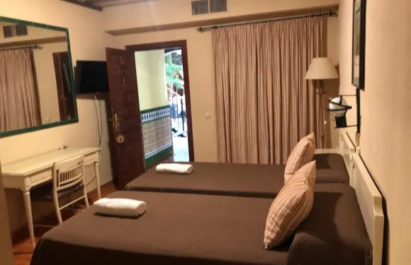 莫利諾薩多酒店