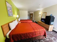 Moab Gateway Inn at Arches Nat'l Park - Mountain view