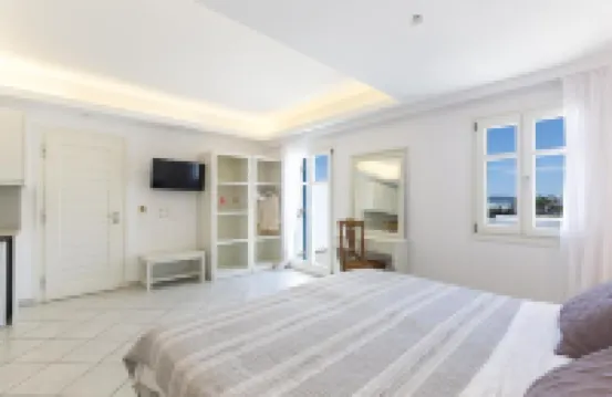 Alexandros Apartments