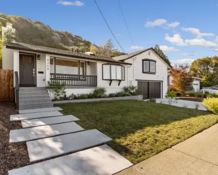 @ Marbella Lane - 3Br w/Sweeping Views of Bay Area Hotels in Belmont