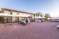 Auas City Hotel - Bãi đậu xe