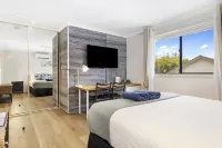 Observatory Guesthouse - Adults Only