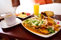Hotel Parador de Alcalá - breakfast