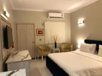 Airport Hotel