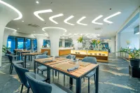 The Hotel Elizabeth Resort and Villas - Long Beach San Vicente Palawan