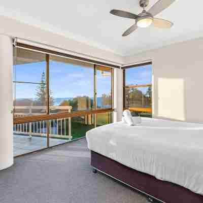 Beachside Manor Rooms