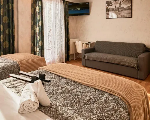 La Caravelle Ξενοδοχεία στην πόλη Riom