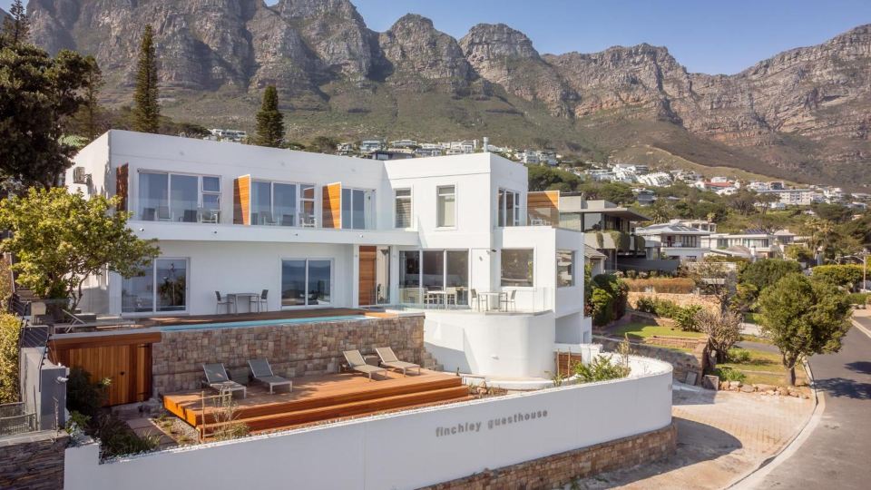 Finchley Guesthouse in Camps Bay