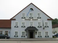 Hotel Neuwirt 慕尼黑機場地區住宿飯店