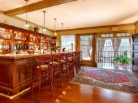 Gateways Inn Hotels in Lenox