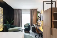 Ariane Hotel Отели рядом со станцией Ieper Railway Station