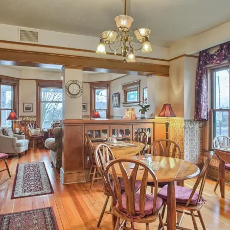 Abigail's Bed and Breakfast Inn
