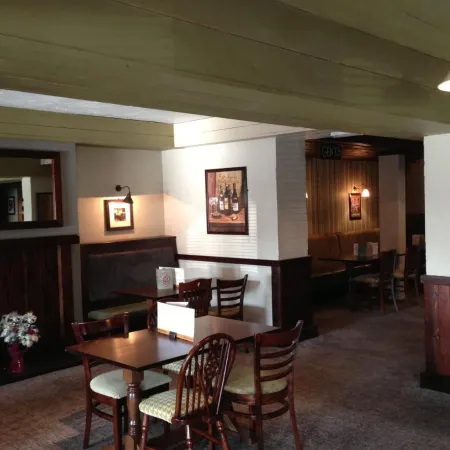 Beverley Inn & Hotel