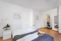 Swiss Star Zurich Sihlfeld - Self Check-IN Hotels in Zurich