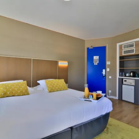 Hotel Amiraute Отели в г. Канны