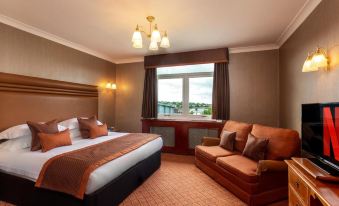 Cairndale Hotel & Spa - Housity