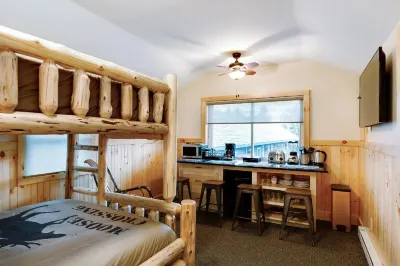 鵝卵石山郊外小屋