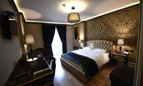 Hotel Hymeti's Palace