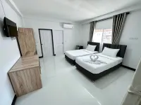 The Wisdom Residence Hotels in Bueng Kan