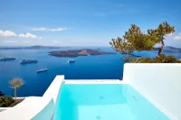 Dreams Luxury Suites
