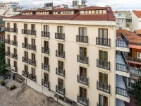 Monnas Suite Hotels near Cihangir Square