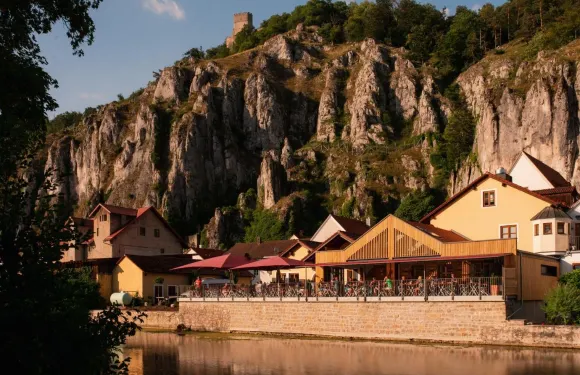 布魯瑞噶斯陶夫施耐德比爾酒店