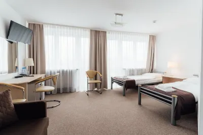 Hotel Logos