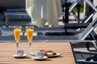 Crystal Holiday Residence Hotels in Sukosan