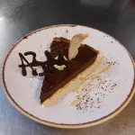 HÔTEL Paris VÉSINET- Logis Hôtel Restaurant Hoteles en Le Port-Marly