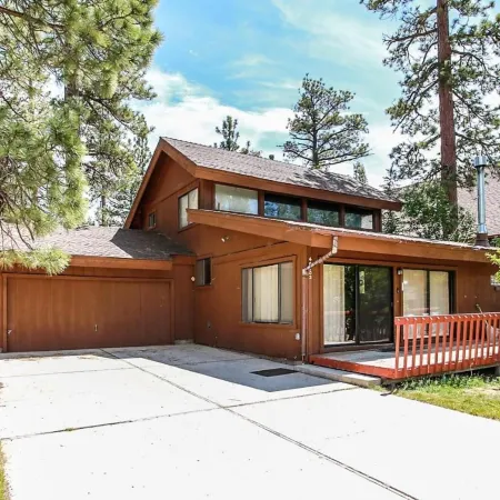 Lakeview Fishing House by Big Bear Vacations