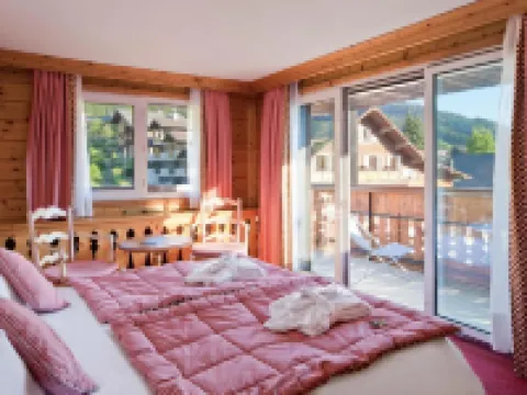 Chalet-Hôtel la Marmotte, la Tapiaz & Spa, the Originals Relais Hotels in Les Gets