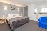 Kings Court Motel
